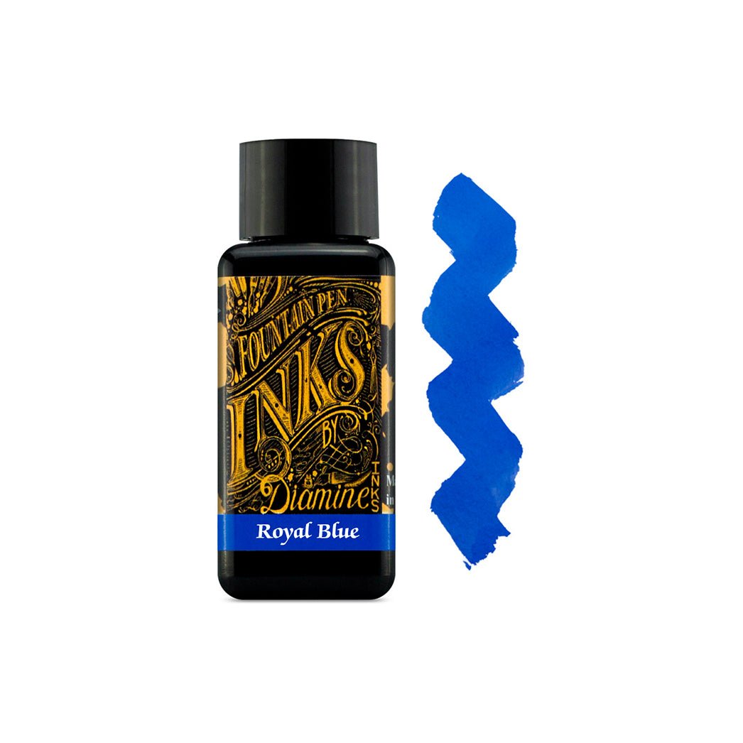 Muestra de tinta Diamine Royal Blue en azul rey brillante, con ligeras variaciones tonales sobre papel blanco.