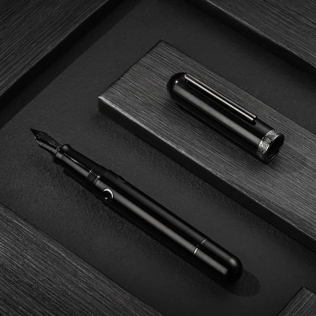 Nahvalur Nautilus Cephalopod Black – Pluma Fuente - un membrete
