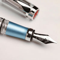 TWSBI Diamond 580AL Iceberg Fountain Pen - un membrete
