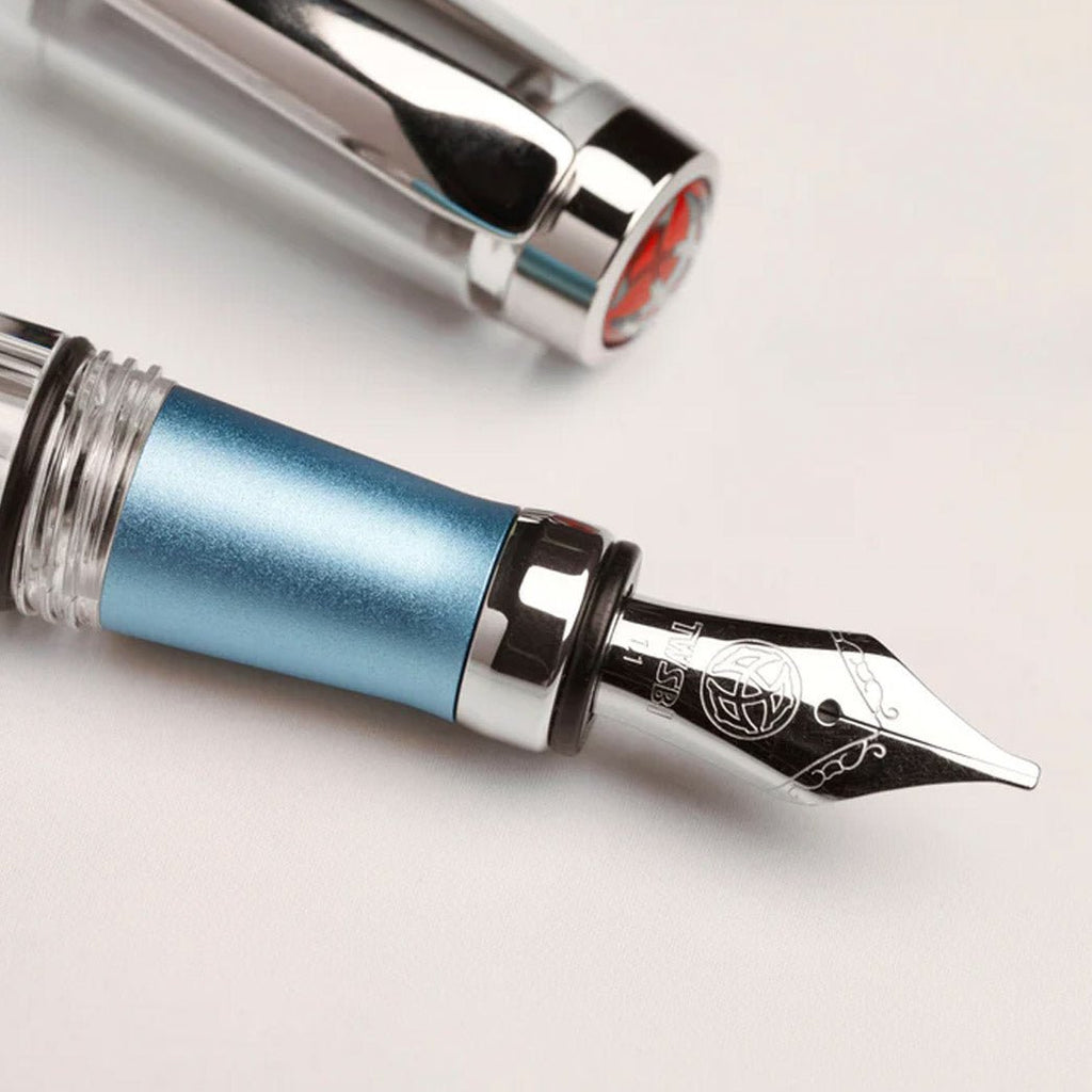 TWSBI Diamond 580AL Iceberg Fountain Pen - un membrete