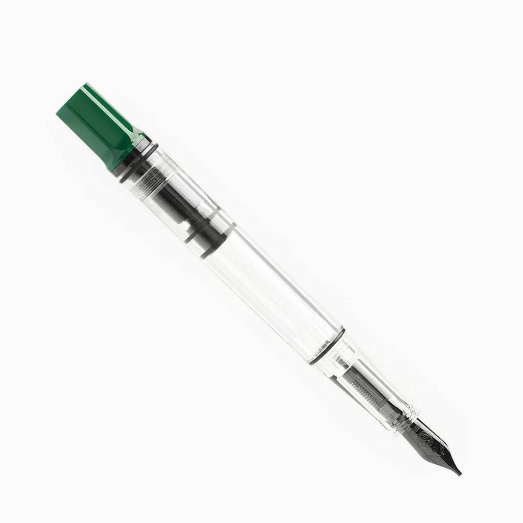 TWSBI ECO Irish Green w/Oynx Fountain Pen - un membrete