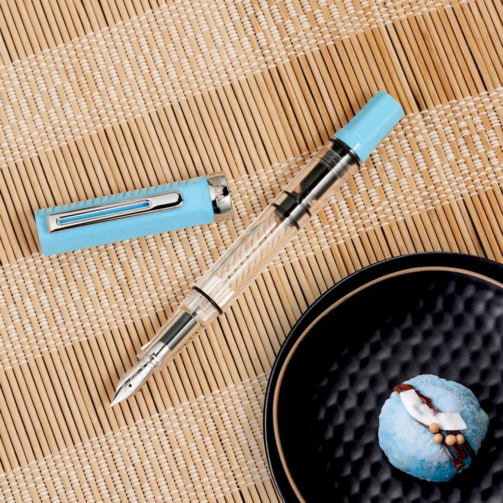 TWSBI ECO Sky Blue Fountain Pen - un membrete