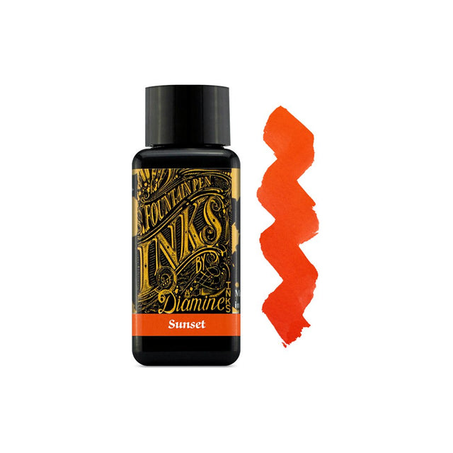 Muestra de tinta Diamine Sunset en tonos naranja rojizo y bermellón, con variaciones tonales sobre papel blanco.