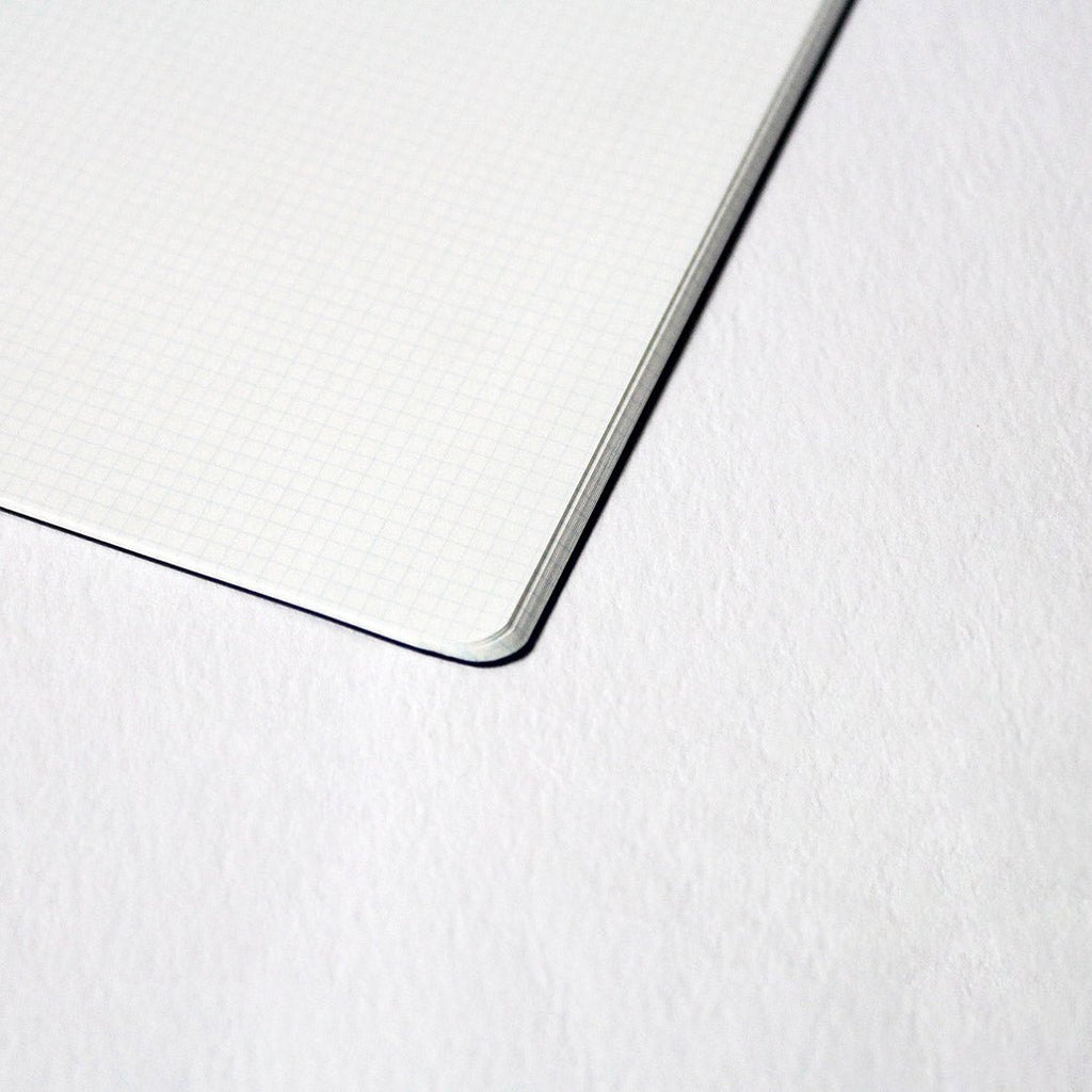 Kleid 2mm Grid Notes Notebook White Paper A5 - un membrete