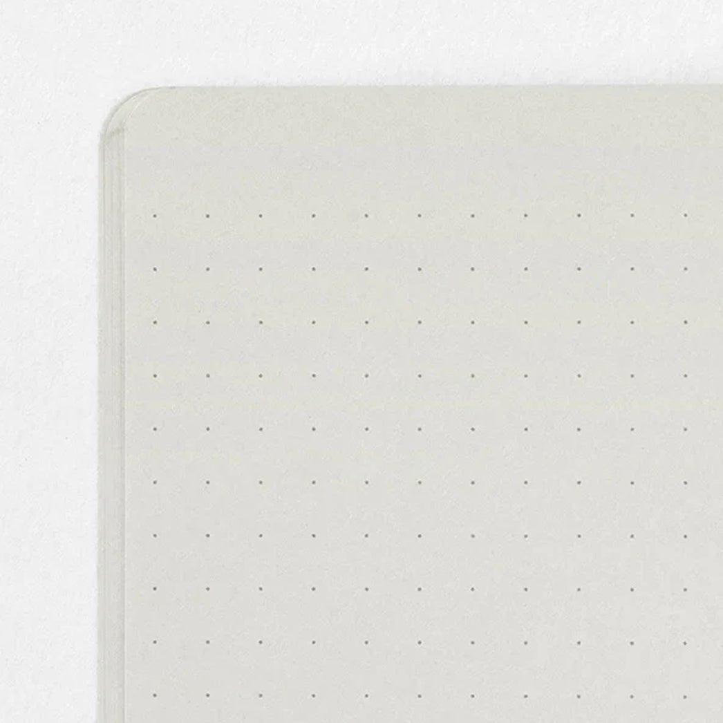 Midori Soft Color Notebook A5 Dot Grid – Gray – un membrete