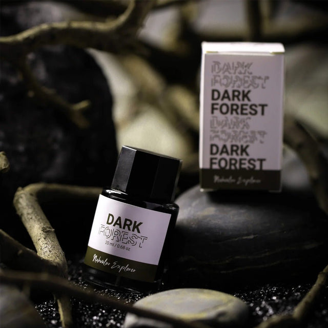 Nahvalur Dark Forest ink - un membrete