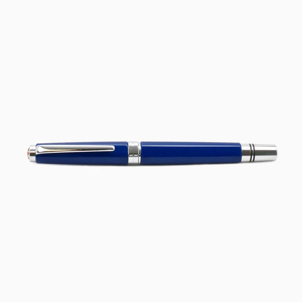 TWSBI Classic Sapphire Fountain Pen - un membrete