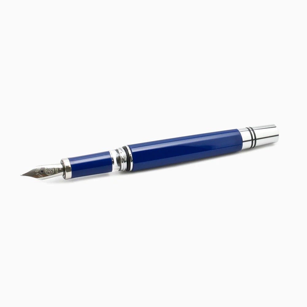 TWSBI Classic Sapphire Fountain Pen - un membrete