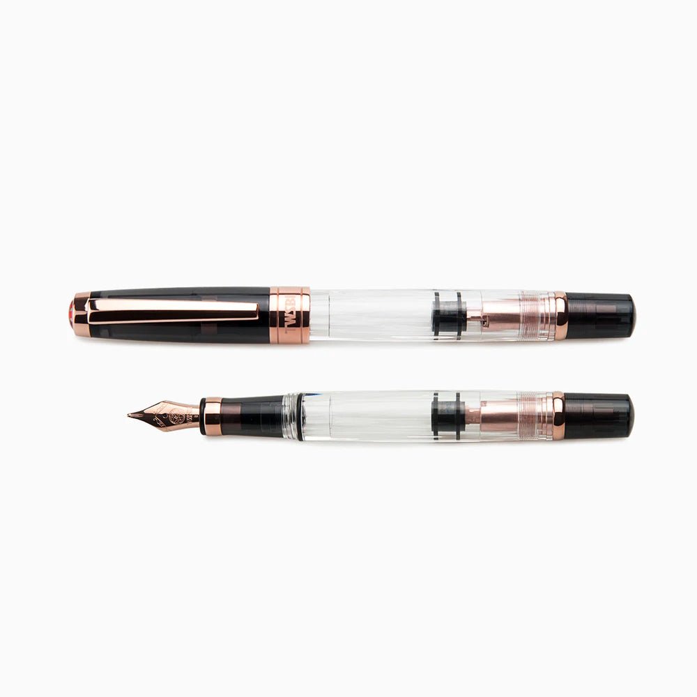 TWSBI Diamond 580 Smoke Rose Gold II Fountain Pen - un membrete