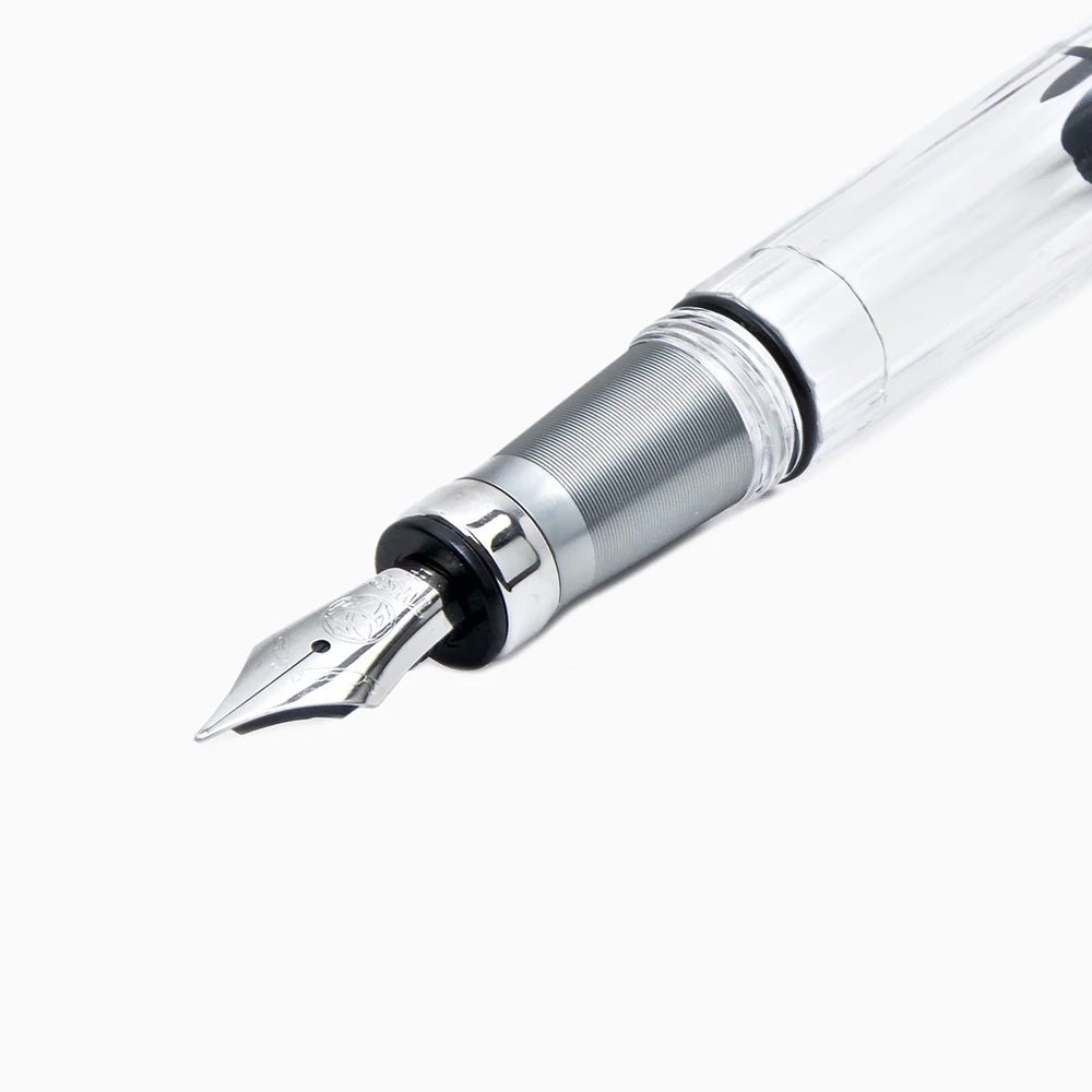 TWSBI Diamond 580ALR Nickel Gray Fountain Pen - un membrete