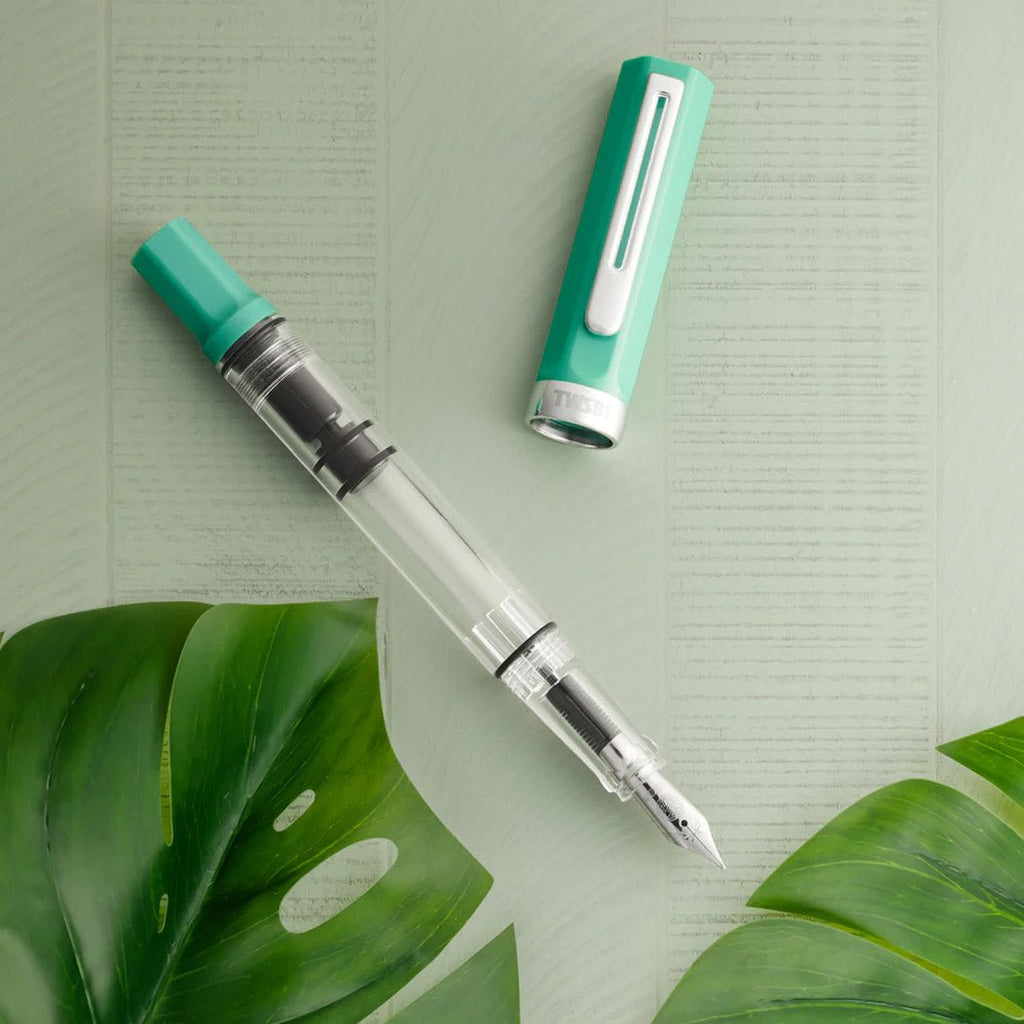 TWSBI Eco Persian Green Fountain Pen - un membrete