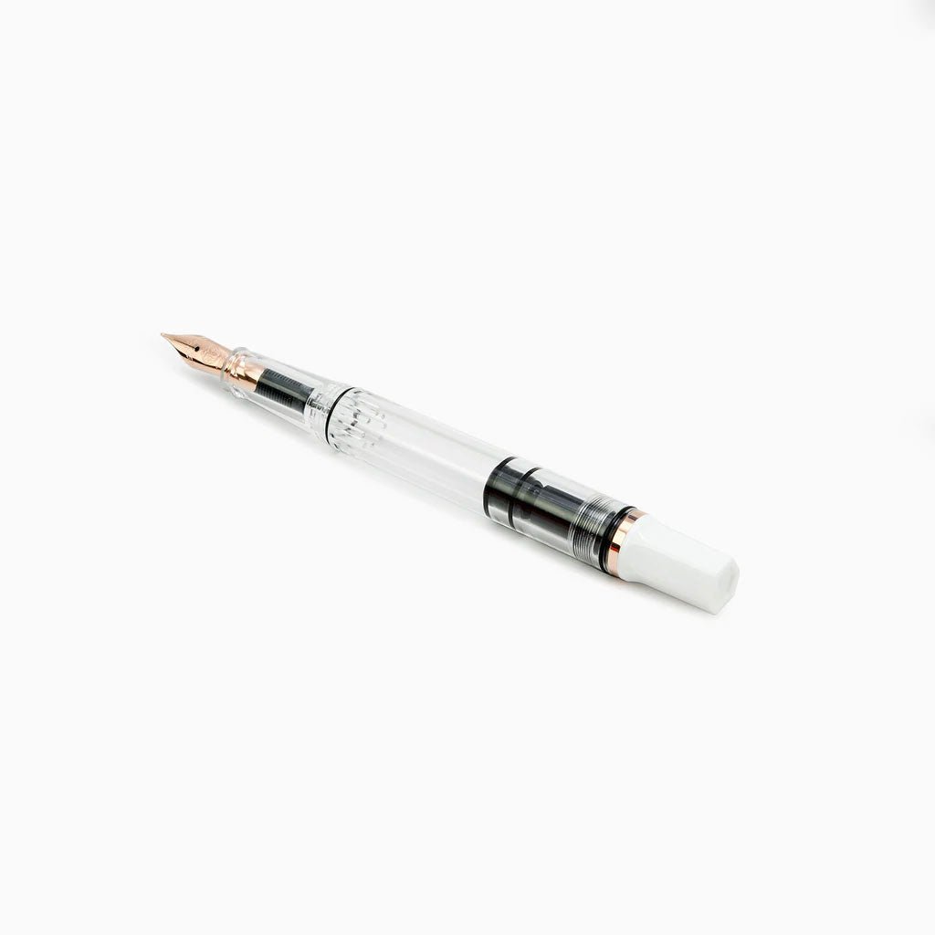 TWSBI Eco White Rose Gold Fountain Pen - un membrete