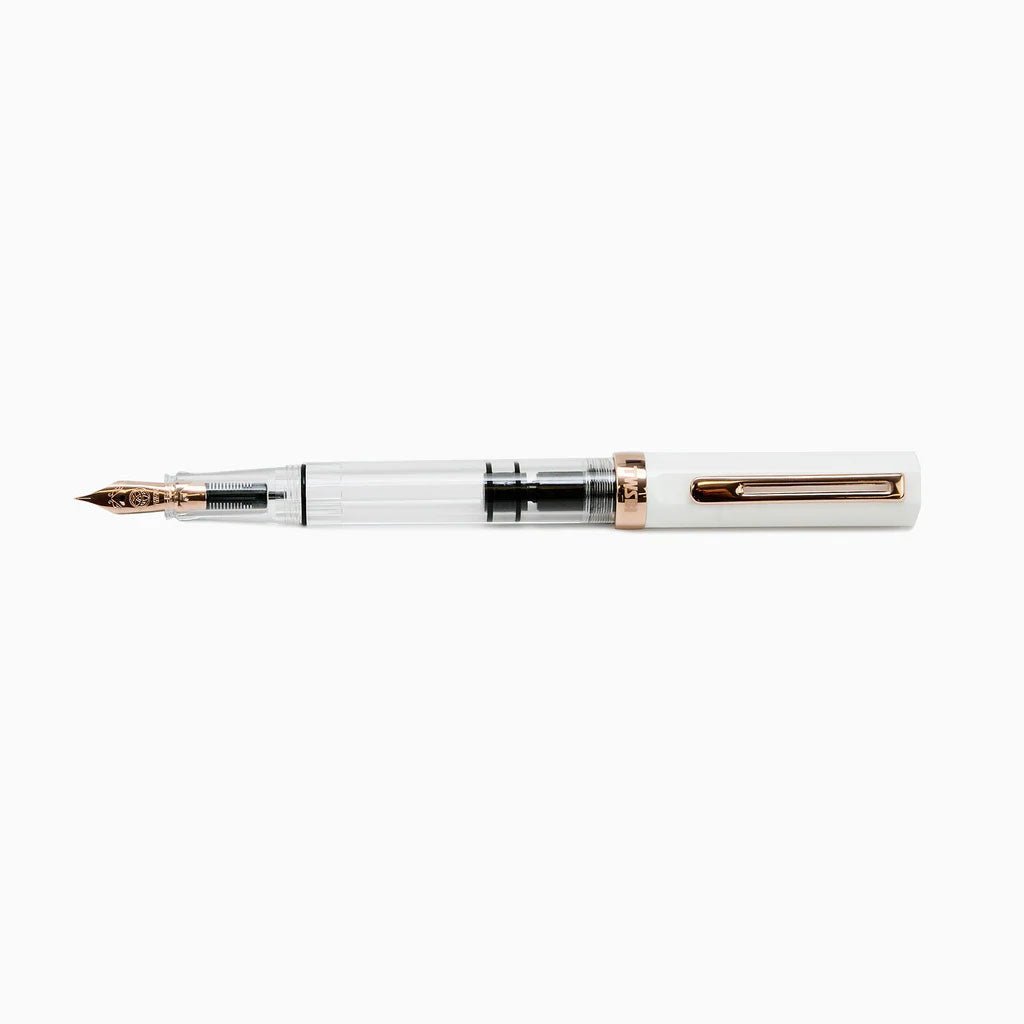 TWSBI Eco White Rose Gold Fountain Pen - un membrete