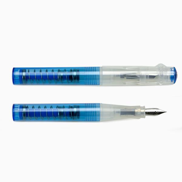 TWSBI GO Sapphire Fountain Pen - un membrete