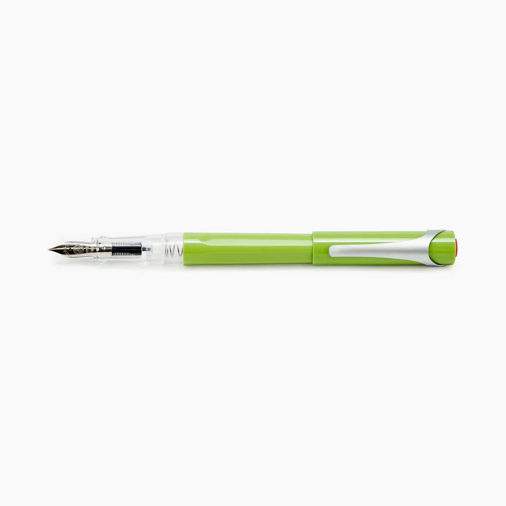 TWSBI SWIPE Pear Green Fountain Pen - un membrete