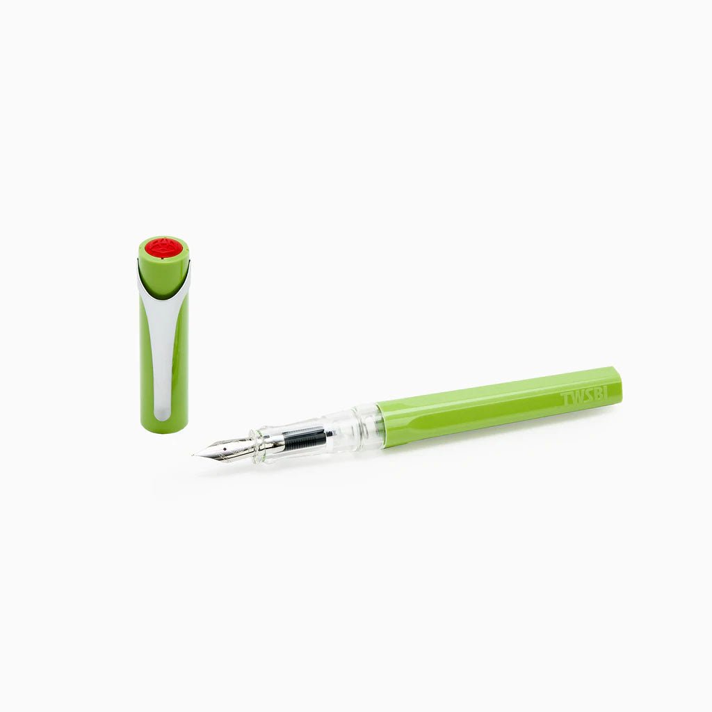 TWSBI SWIPE Pear Green Fountain Pen - un membrete