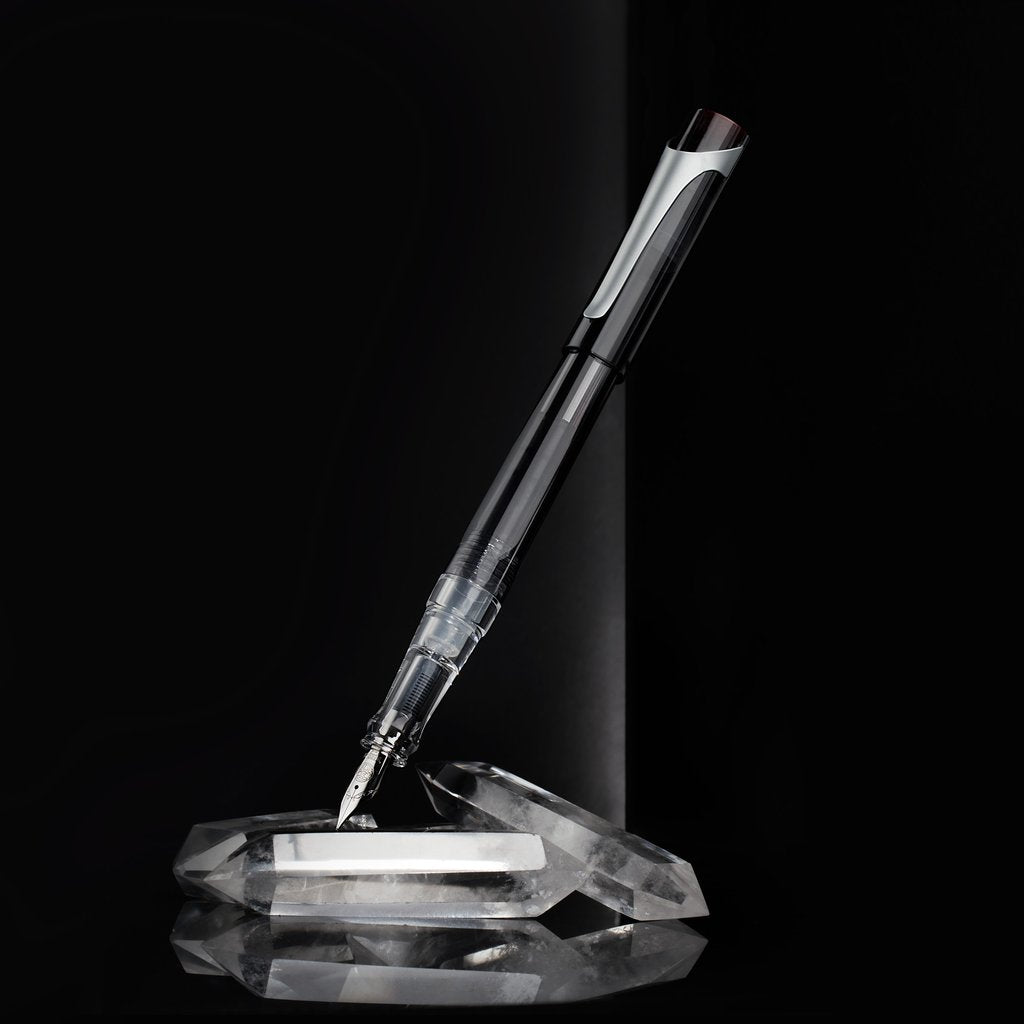 TWSBI SWIPE Smoke Fountain Pen - un membrete