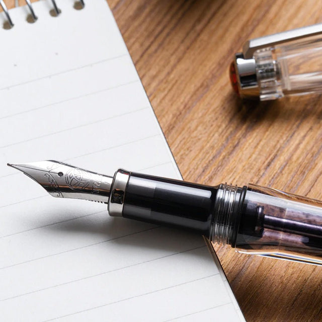 TWSBI Vac700R Fountain Pen - un membrete